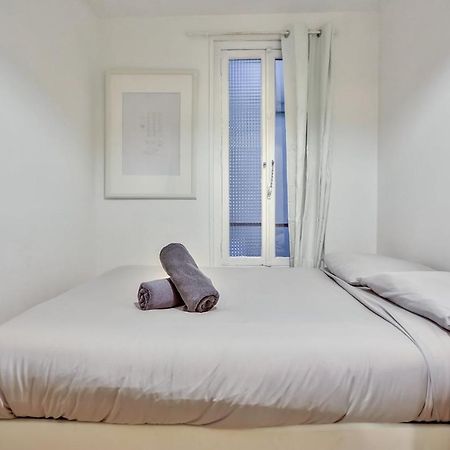 Appartement Quartier Pigalle Free Netflix Parigi Esterno foto