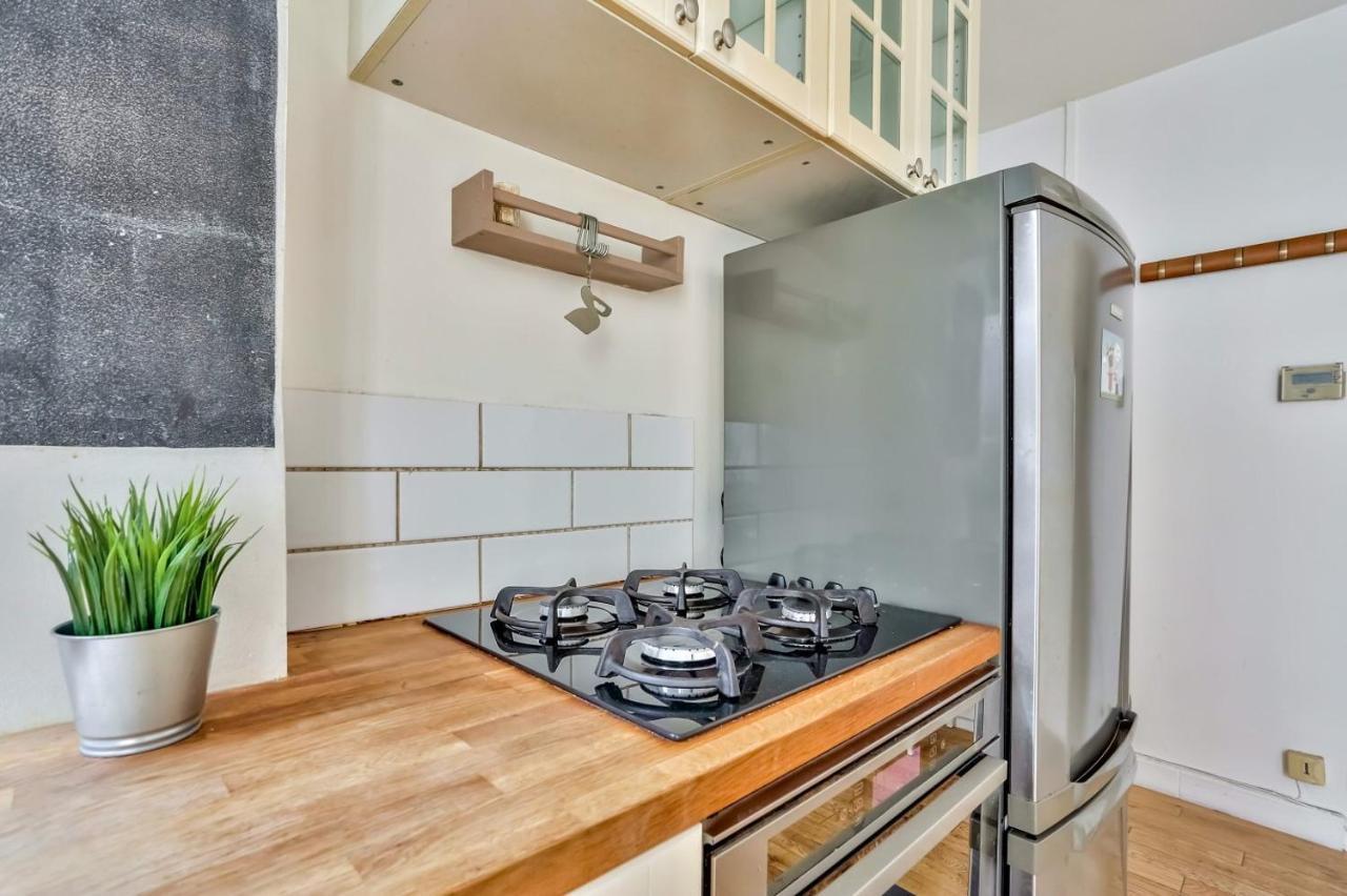 Appartement Quartier Pigalle Free Netflix Parigi Esterno foto