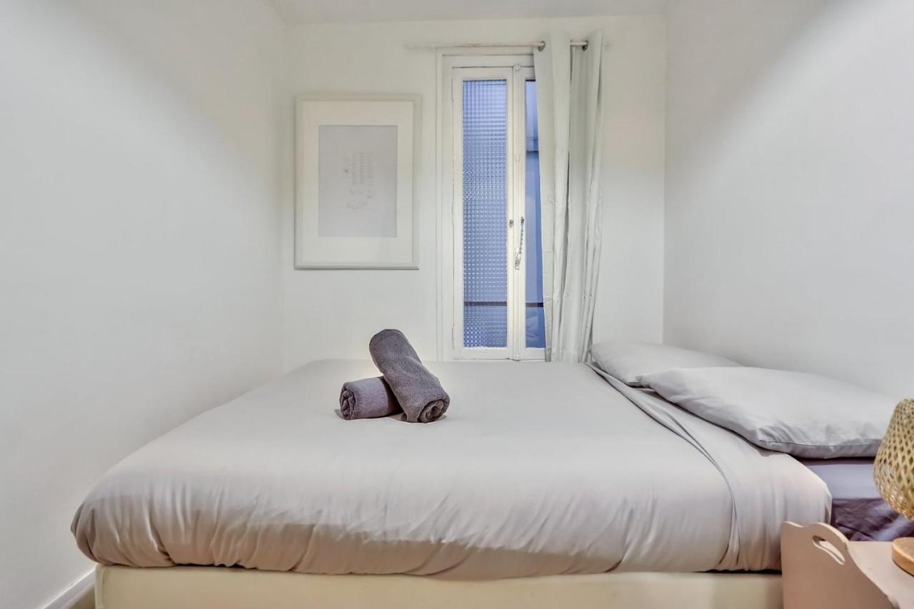 Appartement Quartier Pigalle Free Netflix Parigi Esterno foto