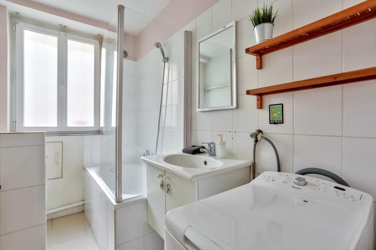 Appartement Quartier Pigalle Free Netflix Parigi Esterno foto